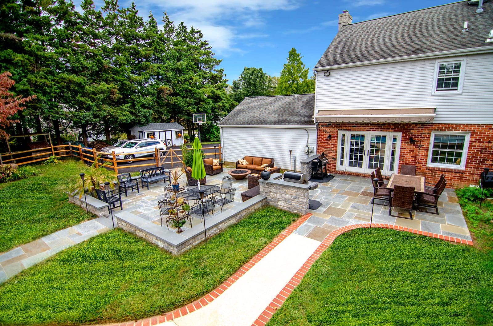 brick lined stone patio